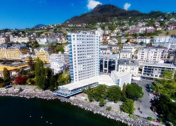 Hotel Mona